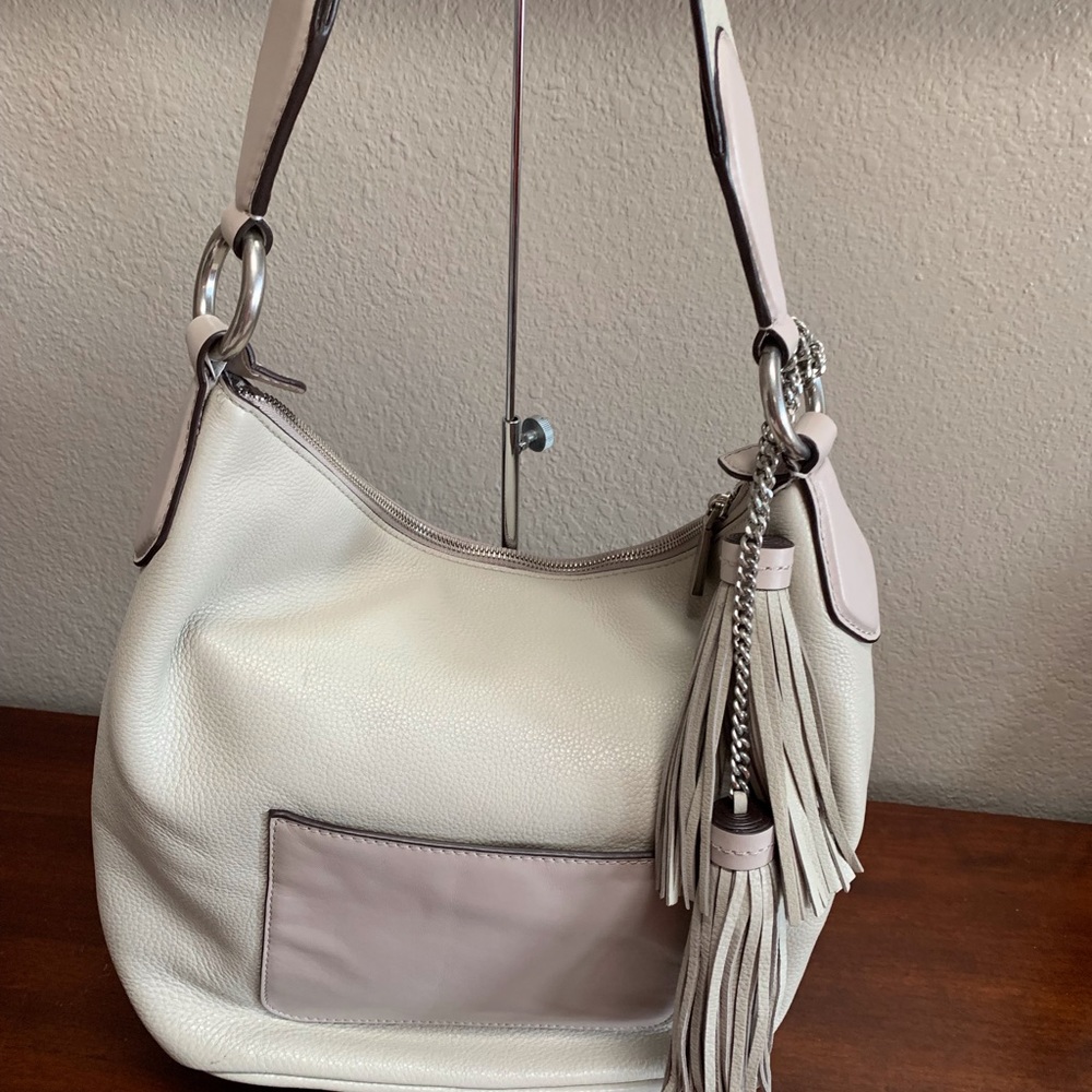 Michael Kors Shoulder bag. - Picture 2 of 3